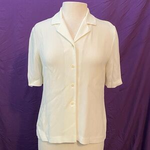 Vintage 90s Jones New York Cream Button Down Shirt. Size 8.